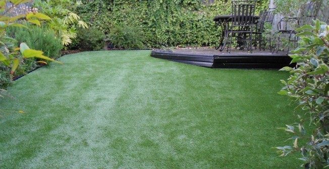 Artificial Garden Grass in Milton